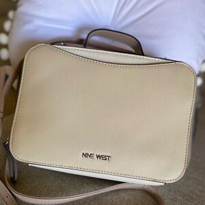 Nine West two tone crossbody bag